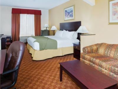Express & Dallas - By Ihg